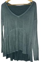 American Eagle Women's M Long Sleeve Peplum Babydoll Top Distressed Gray Blue Photo 0