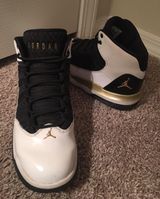 Air Jordans Black/White/Gold Shoes Photo 0
