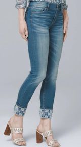 White House | Black Market WHBM Embroidered Cropped Skinny Jeans Photo 0