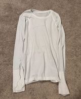 Swiftly Tech Long Sleeve Photo 0