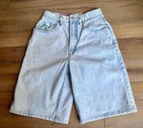Bermuda Nuovo Denim Jean Shorts Vintage Womens Small 4 5 Light Wash  Floral Photo 0