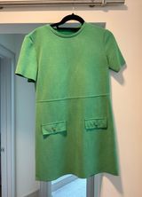 Green Dress Photo 0