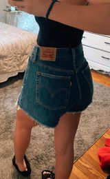 Levi’s Vintage Levi Mom Jeans Photo 0