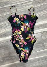 one peice swimsuit Photo 0