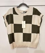Moon & Madison Checkered sweater  Photo 0