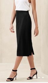 Banana Republic Black Sculpted MIDI Pencil Skirt SZ 6 Lined Photo 0