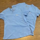 Figs XS Catarina One Pocket Light Blue Short Sleeve Scrub Shirt FW1000 Lot of 2 Photo 0