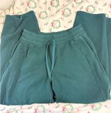 Lululemon Scuba Sweatpants Photo 0