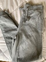 Akademiks sweats Photo 0
