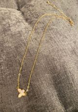 Boutique Necklace Photo 0