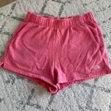 North face pink shorts Photo 0