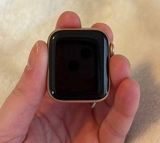 Apple Watch Series SE 40 mm Rose Gold Photo 0