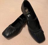 Vince Camuto Black Flats Classic Minimalist Style Photo 0