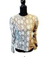 Orange Kiss Snakeskin Grey & White Crewneck Printed Top, Ruched Sleeves Size Jr’s XL Photo 0