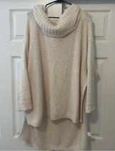 Sweaters & Knits image