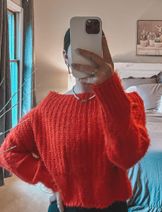 Sweaters & Knits image