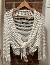 Sweaters & Knits image