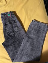 Jeans & Denim image