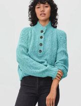 Sweaters & Knits image