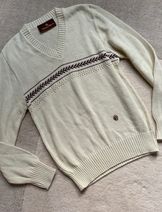 Sweaters & Knits image