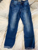 Jeans & Denim image