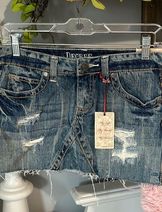 Jeans & Denim image