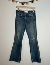 Jeans & Denim image