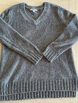 Sweaters & Knits image