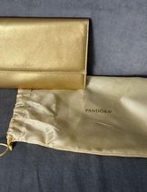 Handbags image