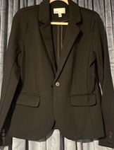 Jackets & Coats image