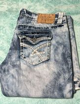 Jeans & Denim image