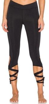 Free People Movement Turnout Leggings in Black Size M - $55 - From Bryan