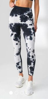 Balance Athletica Vitality Leggings Black Size M - $60 (29% Off