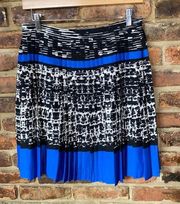 Vince Camuto Black White Blue Pleated Mini Skirt Women's Size 2