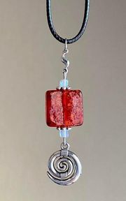 hippie funky fairy boho style red square glass bead & Swirl charm unisex necklace🟥🌳🍃🌀