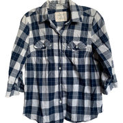 Sonoma Shirt Womens Small Blue White Long Sleeve Plaid Collared Flannel Cotton