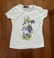 NWOT  Minnie Mouse sequined shortsleeve cotton t shirt