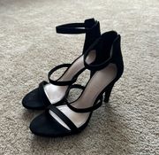 Black heels Size 7