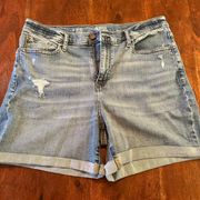 😎. Distressed Jean Shorts