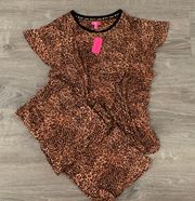 NWT  Leopard Print Pajama Set