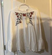 WILL NOT TAKE LESE NWT Jodiful White Blouse w/  Blue & Red Embroidery