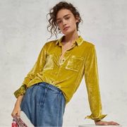 NWOT Pilcro Anthropologie Chartreuse Mara Relaxed Velvet Button Down Shirt