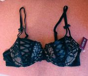 Emmy Contour Bra NWT