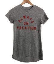 Zoe + Liv Always On Vacation T-Shirt Small