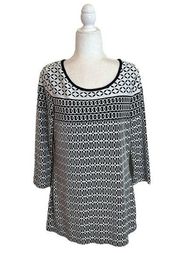 Max Edition Black White Geometric Link Circle Print Blouse. Size M