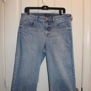 NYDJ Med Wash Flat Front Stretch Clam Digger Length Denim Shorts Women's Size 12