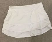 Ruffle Mini Skirt In White Size M