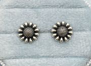 Vintage Style Dainty Flower Stud Earrings