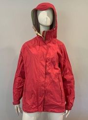 L.L. Bean Hooded Light Weight Windbreaker in Pink