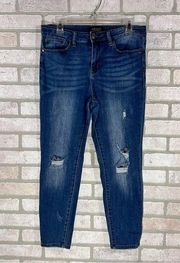 Judy Blue Relaxed Fit Distressed Ankle Jeans Size 31